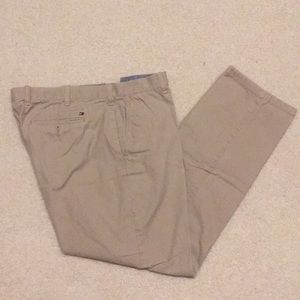 Tommy Hilfiger Custom Fit Khakis sz 38x32